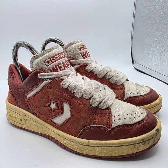 Converse Weapon Low Ritual Red Womens Size 6 Leather Shoes Casual Walking Bright - Picture 1 of 13